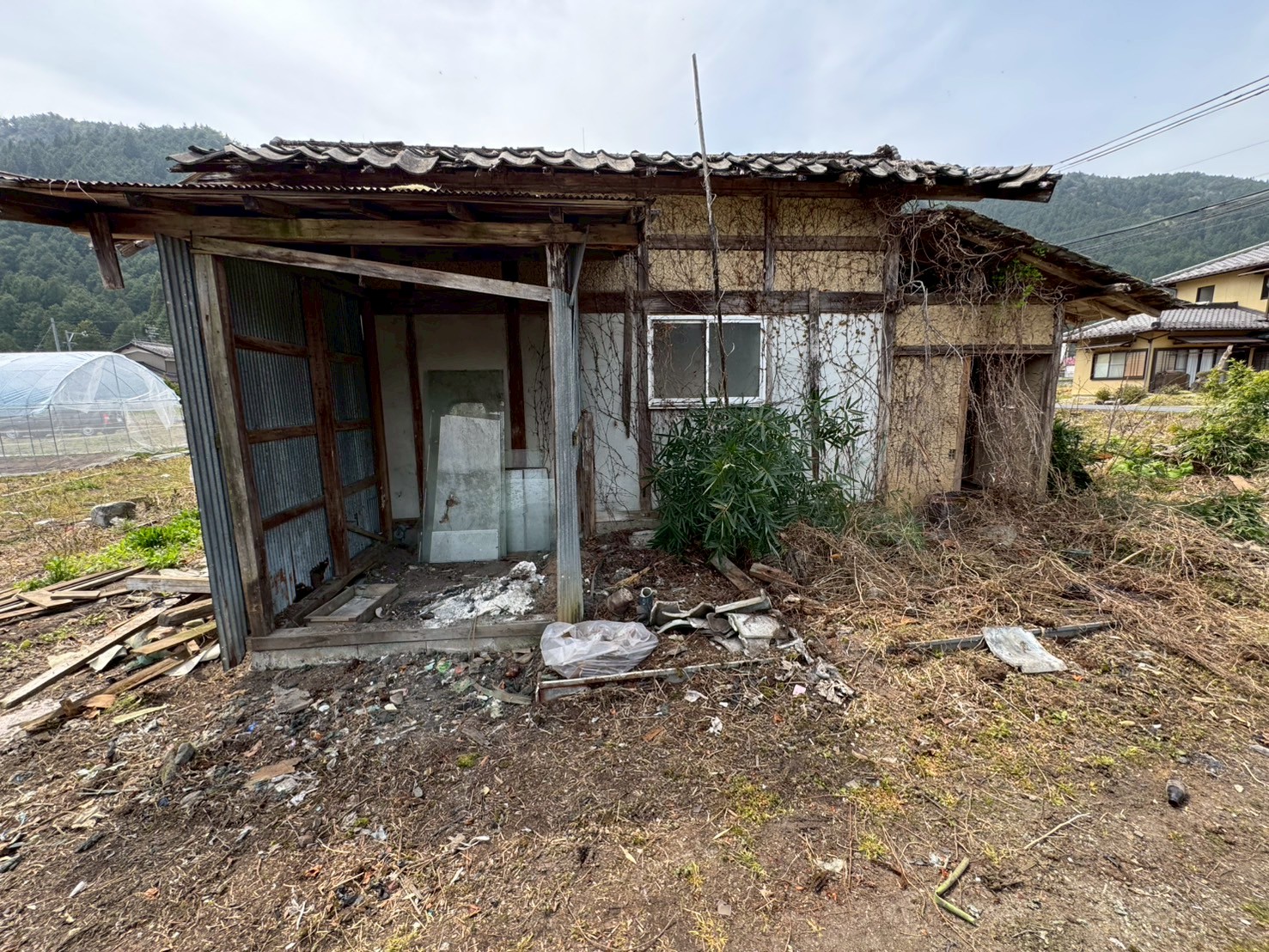 岐阜県中津川市ゴミ屋敷清掃・作業後